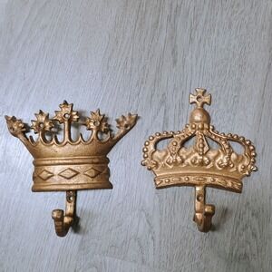 Cast Iron Gold Metal Crown Wall Decor Hooks Bedroom Theme Nursery